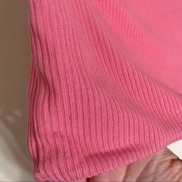 NWT Topshop Pink Ribbed Crop Top - Picture 3 of 6